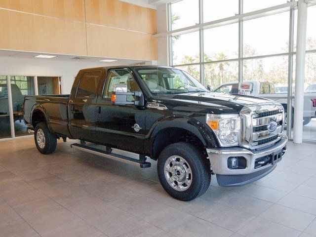 Ford : F-350 LARIAT Diesel New 6.7L 4X4 ENGINE BLOCK HEATER Tow Hitch Power Steering ABS Tow Hooks