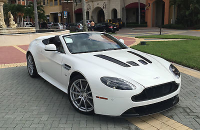 Aston Martin : Vantage VANTAGE S V12 2015 aston martin vantage s v 12 roadster stratus white obsidian black loaded