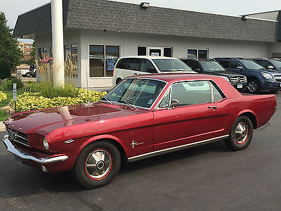 Ford : Mustang coupe Red Exterior , Black Vinyl Interior, 260 V-8, Automatic C4 Transmission