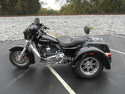 Harley-Davidson : Touring 2010 harley davidson trike only 969 miles