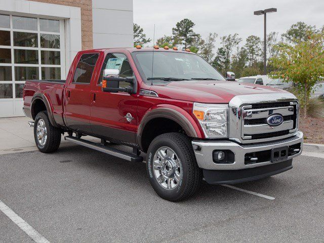 Ford : F-350 LARIAT Diesel New 6.7L 4X4 ELECTRONIC LOCKING W/3.55 AXLE RATIO Tow Hitch ABS
