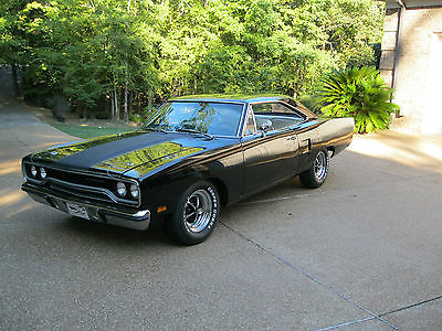 Plymouth : Road Runner Hardtop 1970 plymouth road runner factory black tx 9 hardtop numbers matching 383