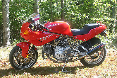 Ducati : Supersport Ducati 900 SuperSport CR