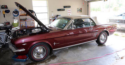 Ford : Mustang Pony interior 1966 ford mustang base 4.7 l convertible