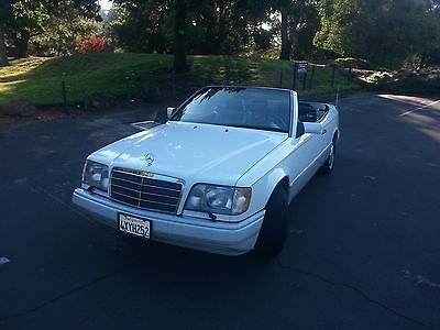 Mercedes-Benz : E-Class convertible 1995 mercedes e 320 cabriolet