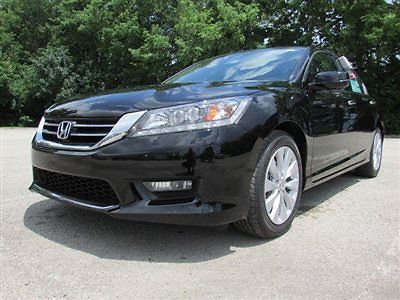 Honda : Accord 4dr V6 Automatic Touring 4 dr v 6 automatic touring new sedan automatic gasoline 3.5 l v 6 cyl crystal black