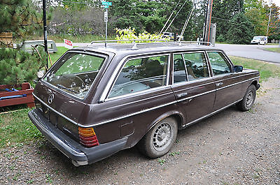Mercedes-Benz : 300-Series Base Wagon 4-Door 1981 mercedes benz 300 td base wagon 4 door 3.0 l