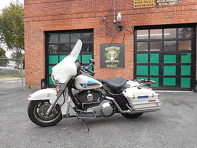 Harley-Davidson : Touring 2006 harley davidson flhtpi police electraglide exceptional cond .9 854 miles
