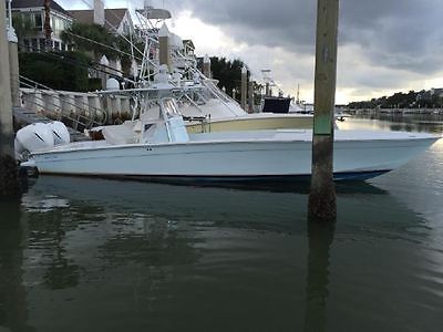 36' Center Console NEW POWERED YAMAHA 300's