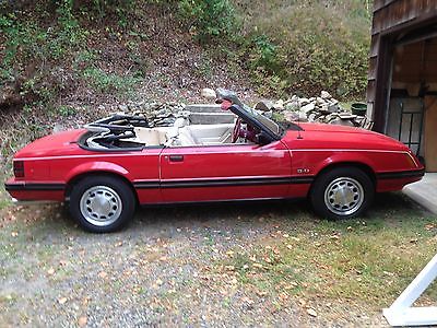 Ford : Mustang 1983 mustang glx convertible