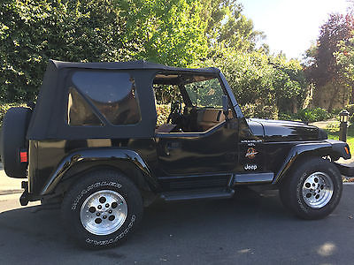 Jeep : Wrangler Sahara Sport Utility 2-Door Black Jeep Wrangler Sarhara Offroad 4x4 Like New Clean Soft-top 4.0 Engine fun