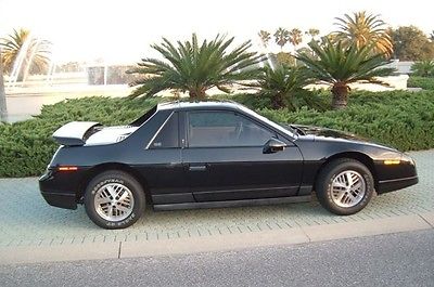 Pontiac : Fiero 3900 origininal miles 1986 v 6 pontiac fiero mint condition black ext tan int