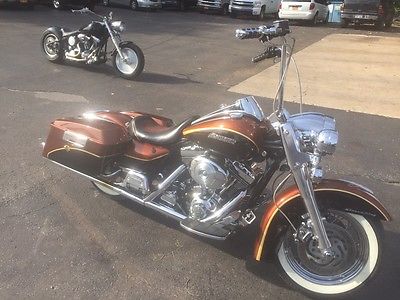 Harley-Davidson : Touring 2001 harley davidson flhr road king