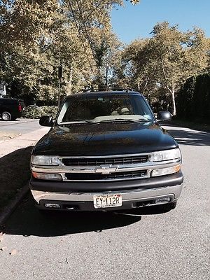Chevrolet : Suburban 4dr 1500 LT 2002 chevrolet suburban lt 4 x 4 clean carfax sunroof leather remote start loaded