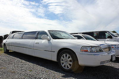 Lincoln : Town Car Limo Stretch Limousine
