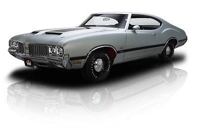 Oldsmobile : 442 W30 Rotisserie Restored Numbers Matching 442 W30 455 V8 370 HP W30 Ram Air 4 Speed