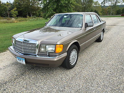 Mercedes-Benz : 300-Series 300SDL Low Mileage Turbodiesel, rare colors and options - Second owner Clean CarFax