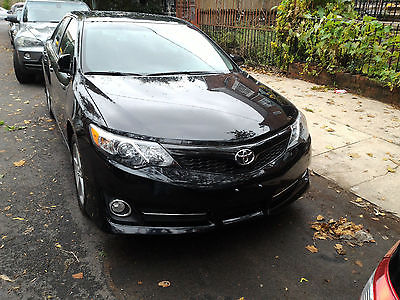 Toyota : Camry SE 2014 toyota camry l le se xle low miles black 2012 2013 corolla lexus ford
