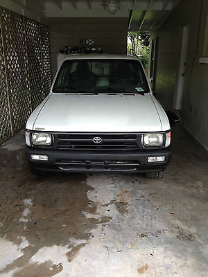 Toyota : Other Base Cab & Chassis 2-Door 1992 toyota pickup base cab chassis 2 door 2.4 l