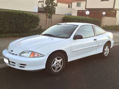 Chevrolet : Cavalier Base Coupe 2-Door 2002 chevy cavalier 2 door clean car clean title low yearly mileage 2399 obo