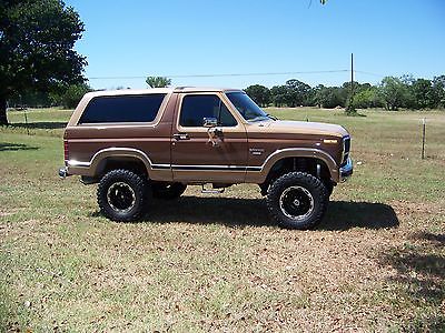 Ford : Bronco XLT 4x4 1983 ford bronco xlt 6 lift 4 x 4 convertible 114 035 miles no rust
