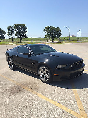 Ford : Mustang GT Premium 2013 ford mustang gt premium coupe 5.0 l black fully loaded all power nav leather