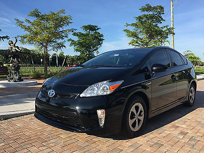 Toyota : Prius Two Hatchback 4-Door 2012 toyota prius two florida vehicle one owner