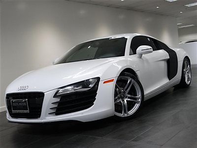 Audi : R8 Base Coupe 2-Door 2008 audi r 8 4.2 quattro rtronic nav rear camera heated sts 19 whls bang olufsen