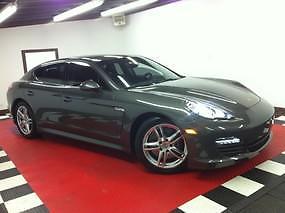 Porsche : Panamera Base Hatchback 4-Door 2013 porsche panamera w sports chrono package plus full factory warranty