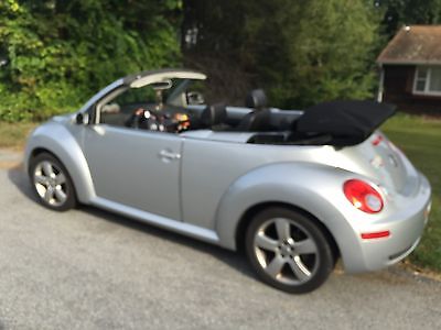 Volkswagen : Beetle-New convertible 2006 beetle convertible