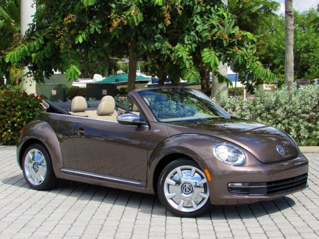 Volkswagen : Beetle-New 70's Edition 2013 volkswagen beetle 2.5 convertible 70 s edition 6 speed auto bluetooth cd