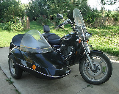 Honda : Shadow 2004 honda vt 1100 c with sidecar
