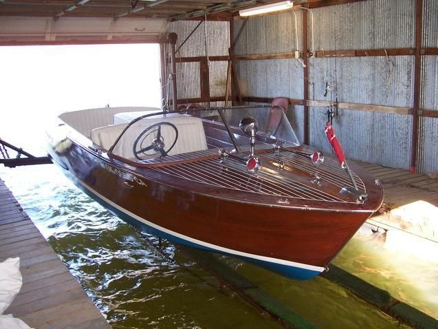 17' 1959 Chris Craft Ski Boat