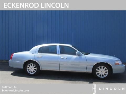 2006 LINCOLN TOWN CAR 4 DOOR SEDAN