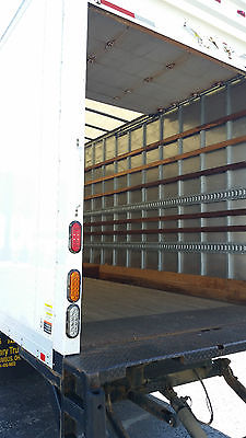 Mitsubishi : Other FE 180 MITSUBISHI FE 180 cabover 22 foot box truck with 2500 lb liftgate
