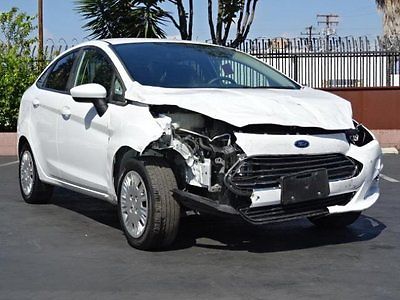 Ford : Fiesta S Sedan 2014 ford fiesta s sedan salvage repairable project economically priced to sell