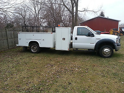 Ford : F-450 Lariat Cab & Chassis 2-Door 2007 ford f 450 super duty lariat cab chassis 2 door 6.0 l