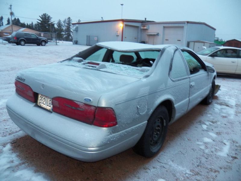 Parting out 1997 Ford Thunderbird Very Clean Car, 2
