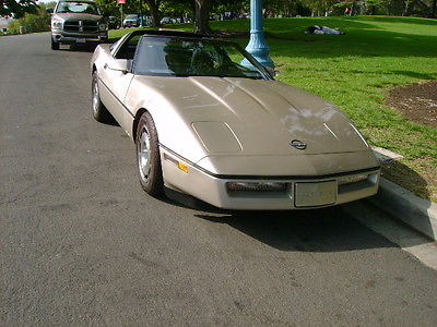 Chevrolet : Corvette Targa Top Base Coupe with Targa Top, Automatic, Silver