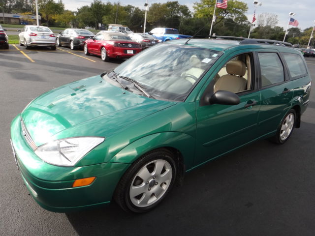 Ford : Focus ZWT ONLY 66,409 MILES!  LEATHER! MOONROOF! SUPER CLEAN AND AFFORDABLE!!