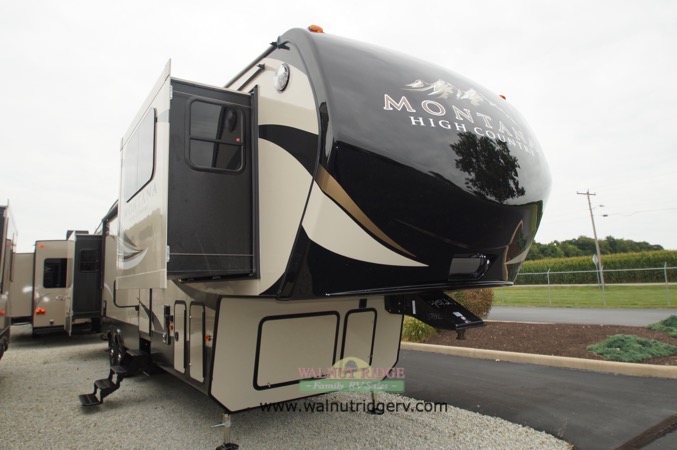 2009 Carriage Cameo 35SB3