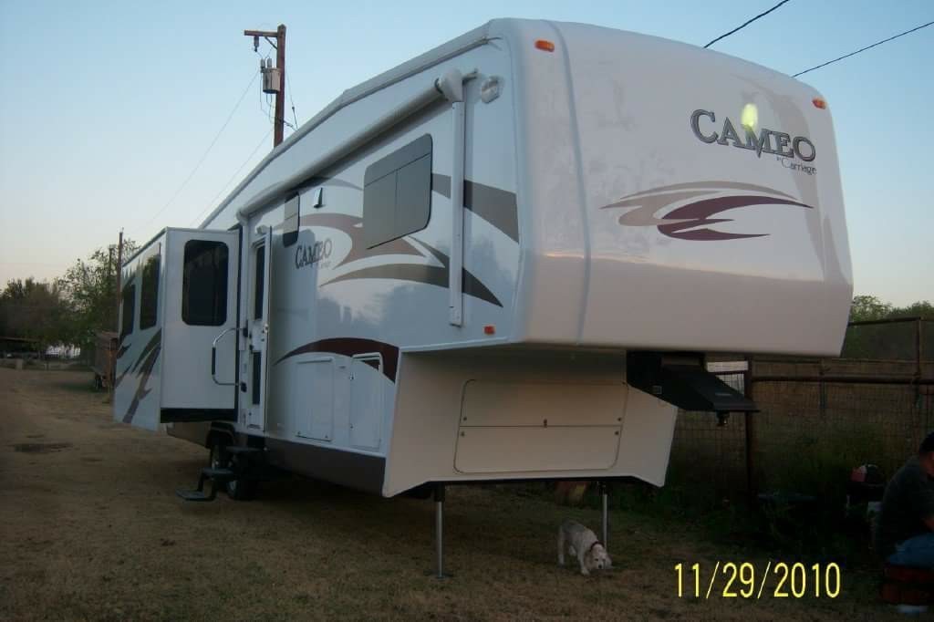 2005 Carriage Carriage CW374