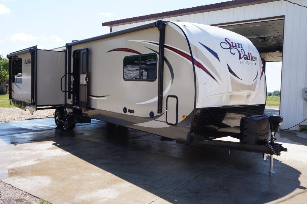 2016 Evergreen Rv Tesla 3970