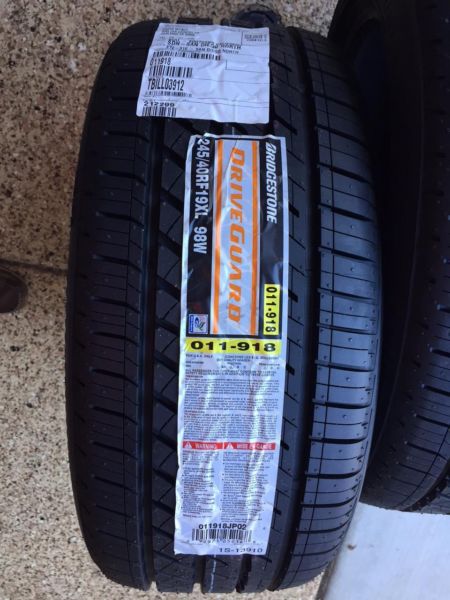 4 BRAND NEW 2015 Bridgestone DriveGuard Run Flat Tires 245/40/19, 0