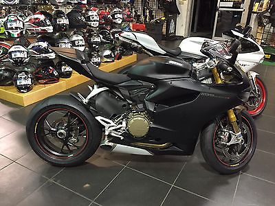 Ducati : Superbike 2014 ducati 1199 panigale s 85 miles mint showroom condition