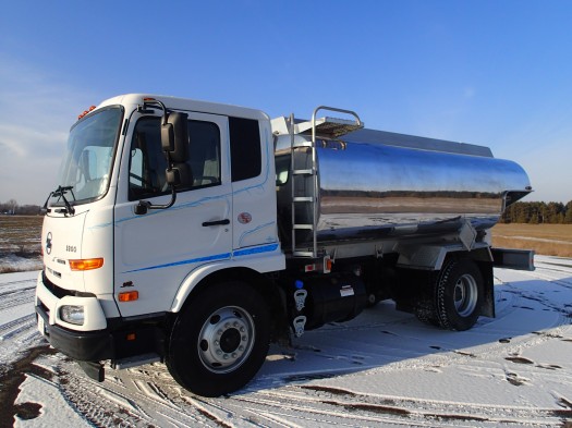 2012 Ud 3300 Amthor Fuel Tanker