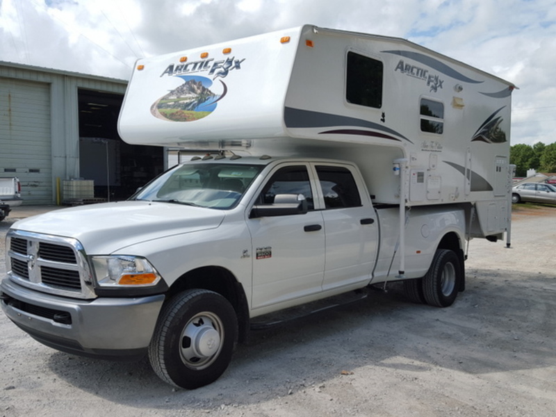 2016 Northwood Arctic Fox 811 Wet Bath