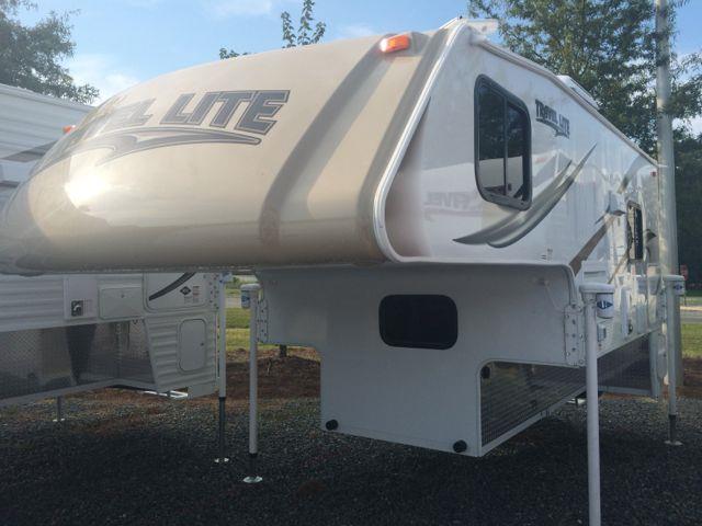 2016 Travel Lite Slide Out Campers Slide-Out Campers 1000