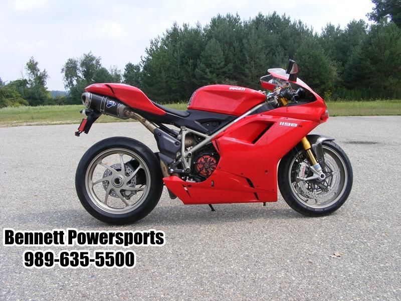 2009 Ducati 1198 S M426