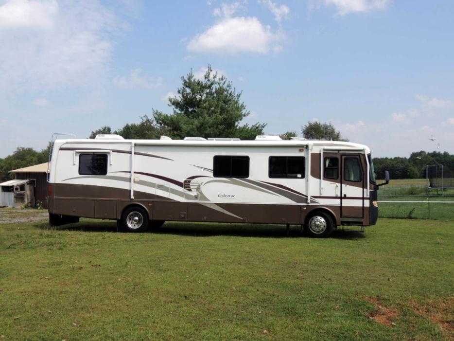 1999 Holiday Rambler Vacationer 33PS